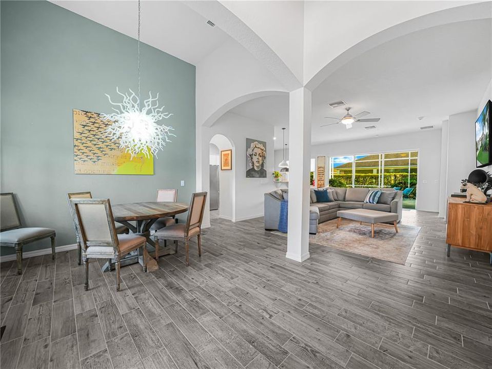 For Sale: $495,000 (3 beds, 2 baths, 2064 Square Feet)