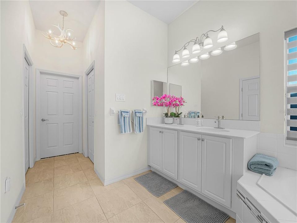 For Sale: $495,000 (3 beds, 2 baths, 2064 Square Feet)