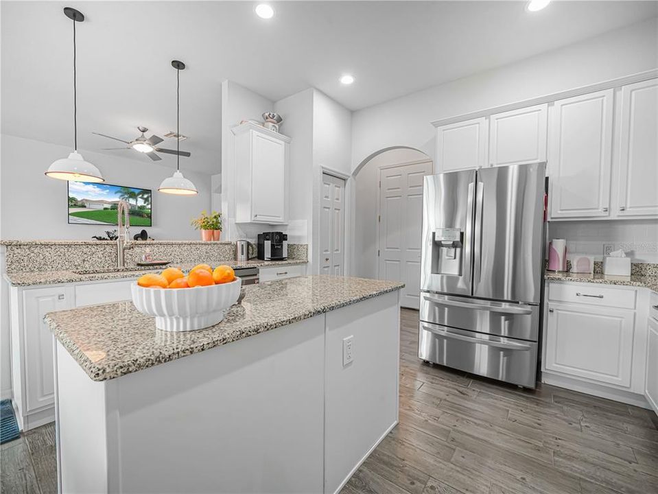 For Sale: $495,000 (3 beds, 2 baths, 2064 Square Feet)