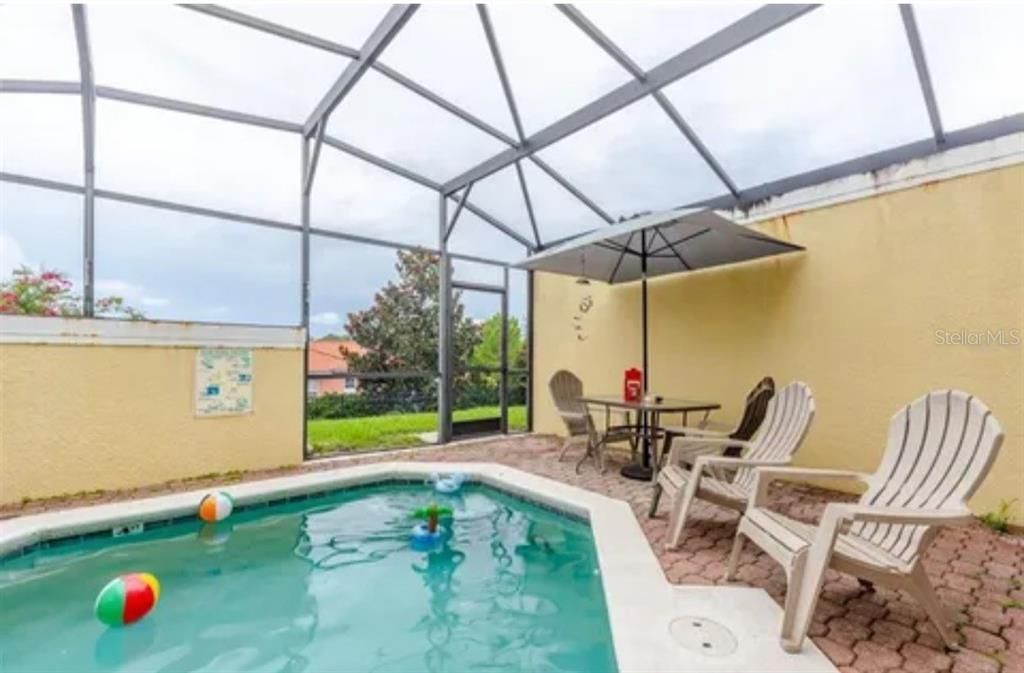 На продажу: $339,000 (3 спален, 2 ванн, 1295 Квадратных фут)