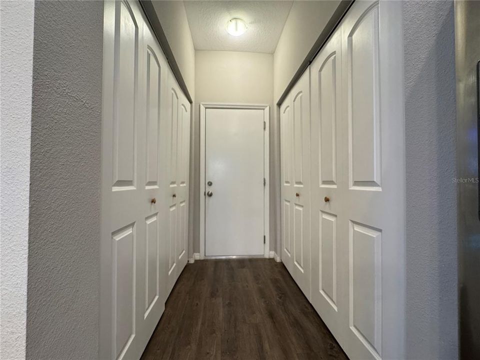 En Venta: $335,900 (3 camas, 2 baños, 1621 Pies cuadrados)