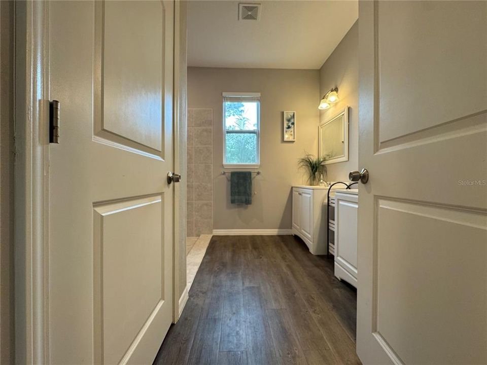 En Venta: $335,900 (3 camas, 2 baños, 1621 Pies cuadrados)