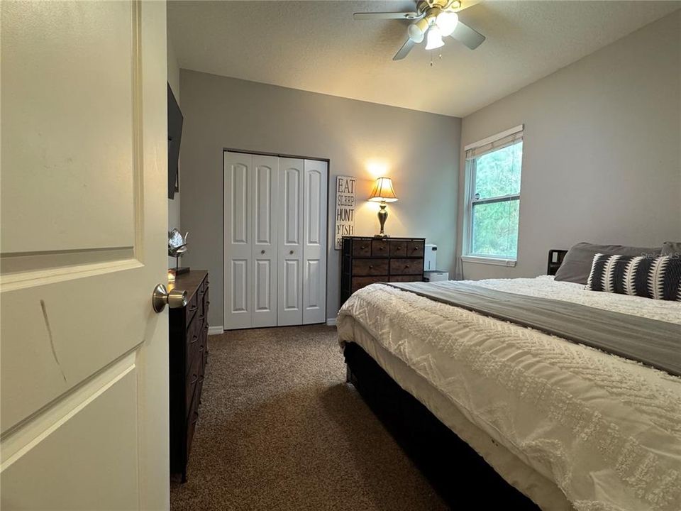 En Venta: $335,900 (3 camas, 2 baños, 1621 Pies cuadrados)