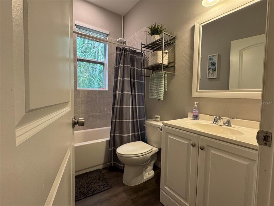 En Venta: $335,900 (3 camas, 2 baños, 1621 Pies cuadrados)