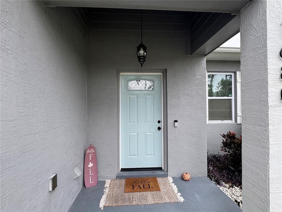 En Venta: $335,900 (3 camas, 2 baños, 1621 Pies cuadrados)