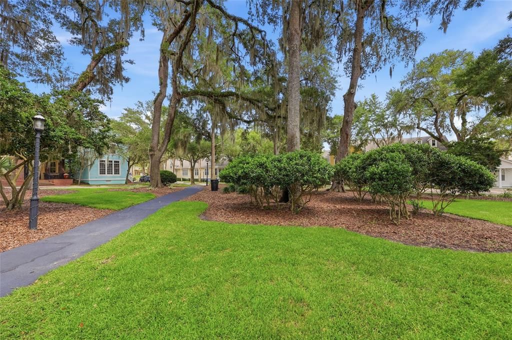 For Sale: $775,000 (4 beds, 4 baths, 2734 Square Feet)