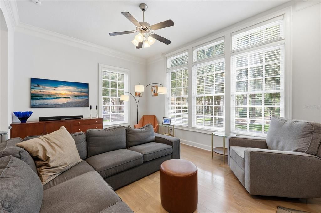 For Sale: $775,000 (4 beds, 4 baths, 2734 Square Feet)
