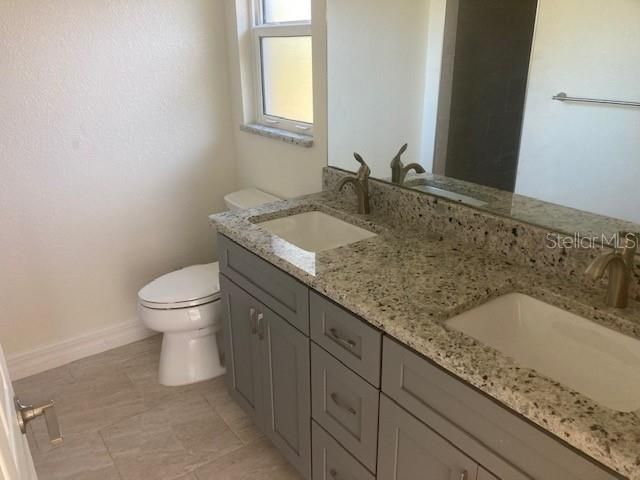 For Sale: $310,000 (3 beds, 2 baths, 1437 Square Feet)