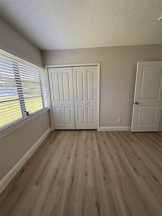 出租: $2,500 (3 贝兹, 2 浴室, 1415 平方英尺)