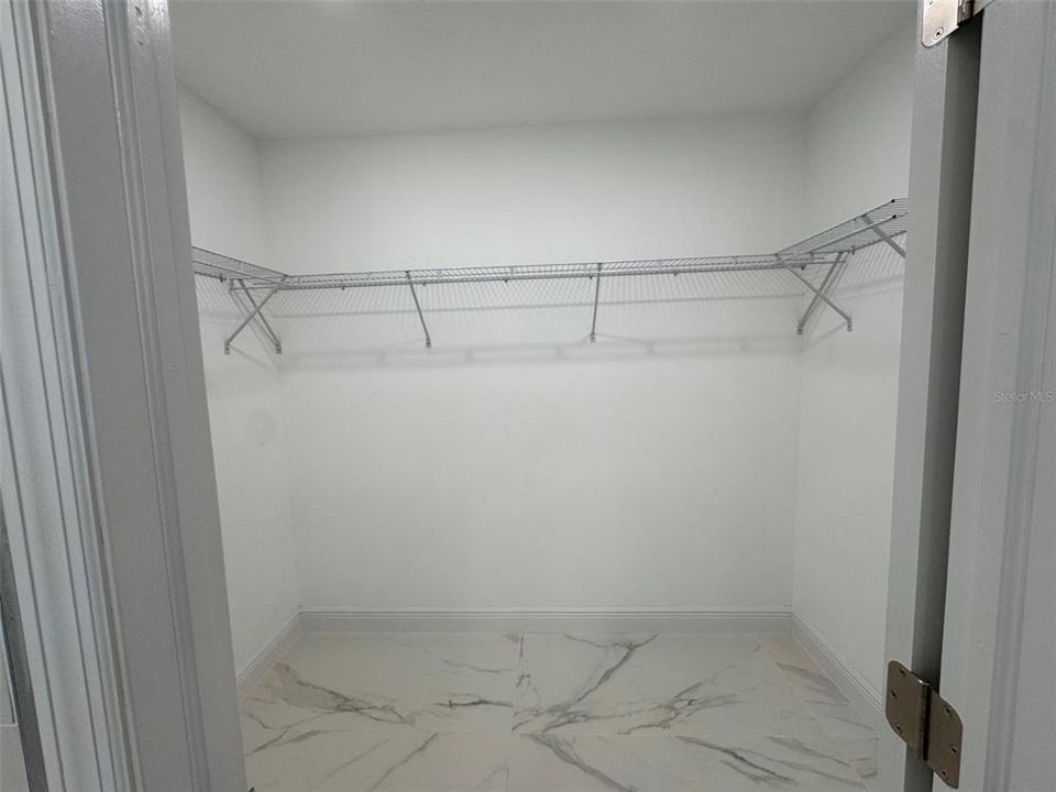 出租: $2,500 (3 贝兹, 2 浴室, 1415 平方英尺)