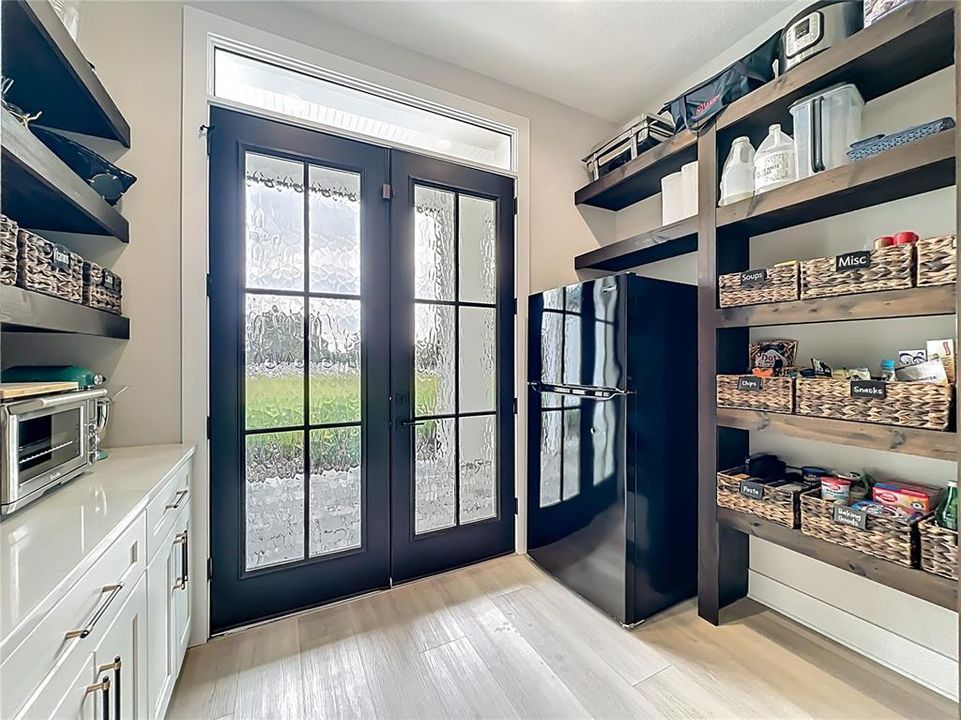 待售: $1,400,000 (4 贝兹, 4 浴室, 3912 平方英尺)