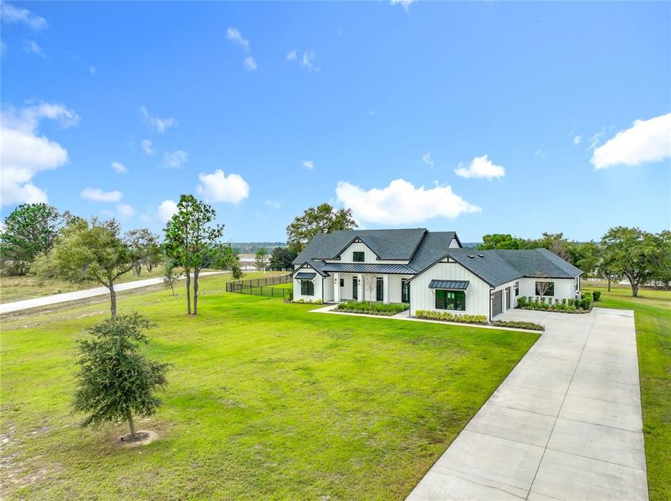 待售: $1,400,000 (4 贝兹, 4 浴室, 3912 平方英尺)