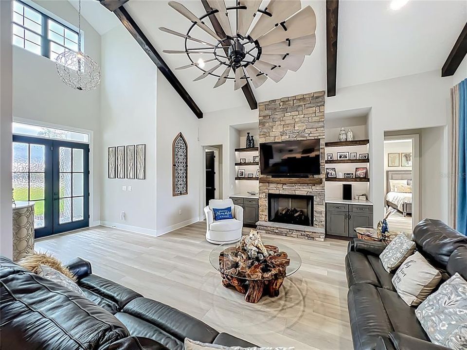 待售: $1,400,000 (4 贝兹, 4 浴室, 3912 平方英尺)