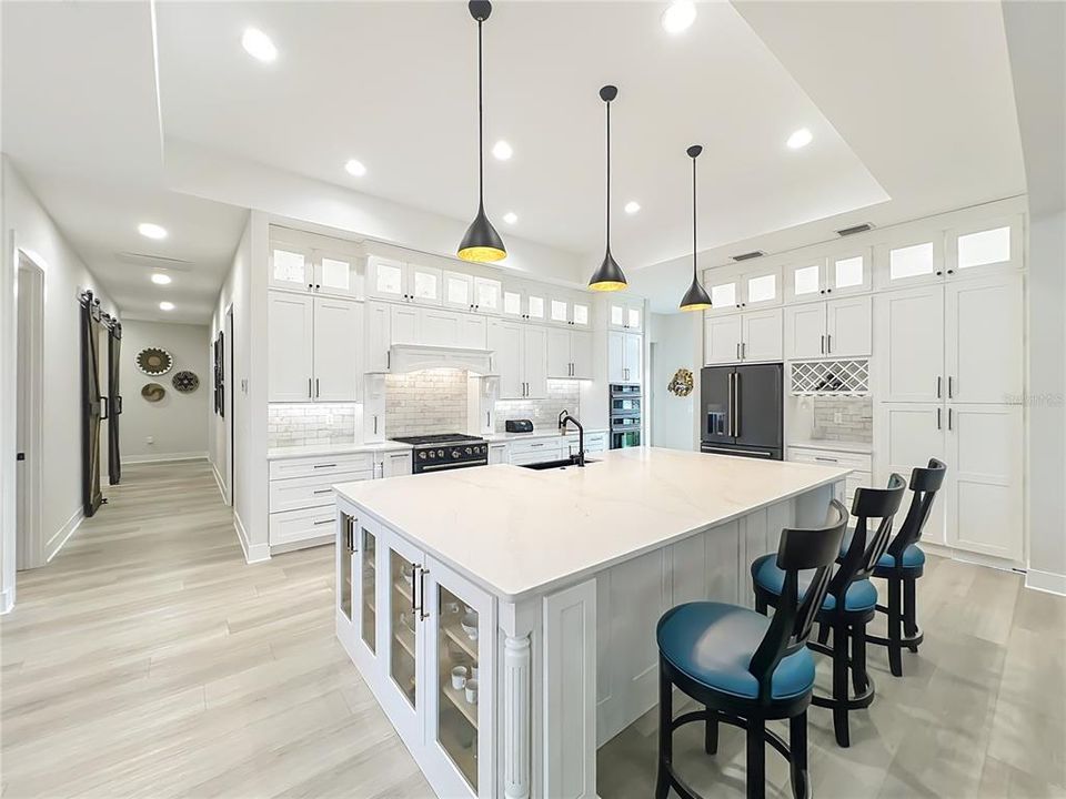 待售: $1,400,000 (4 贝兹, 4 浴室, 3912 平方英尺)