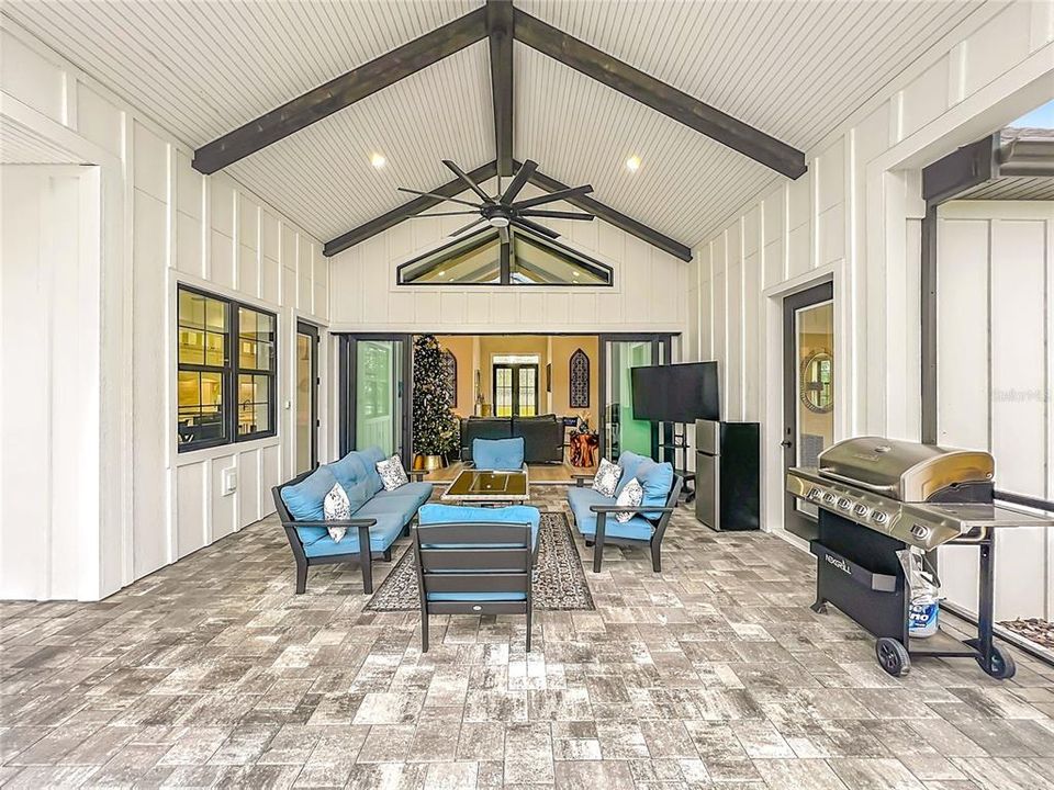 待售: $1,400,000 (4 贝兹, 4 浴室, 3912 平方英尺)