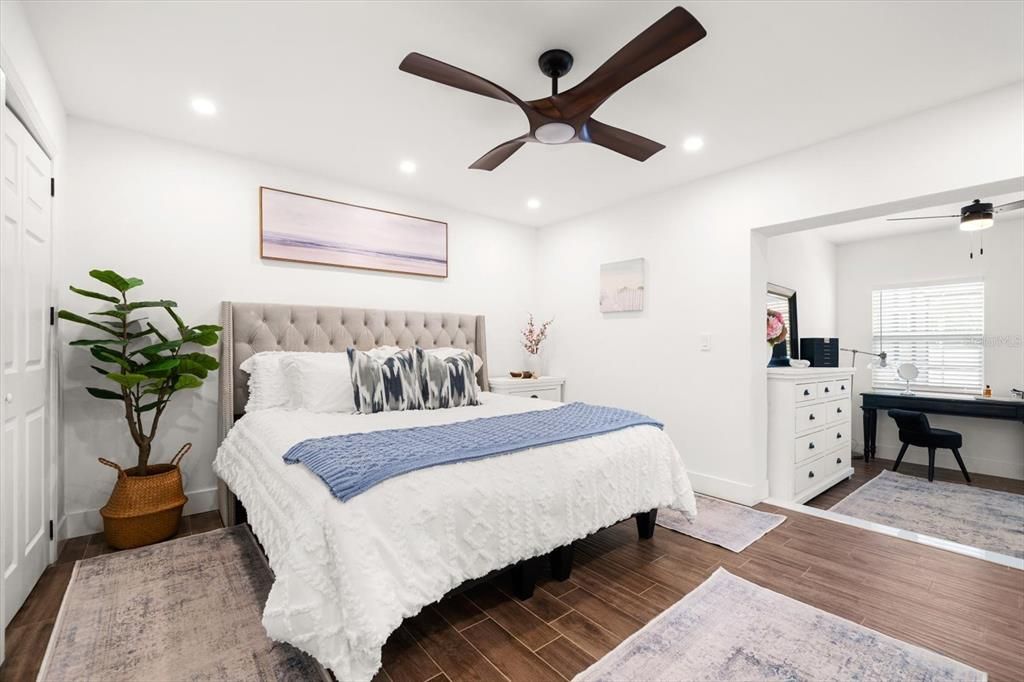 For Sale: $675,000 (3 beds, 2 baths, 1639 Square Feet)