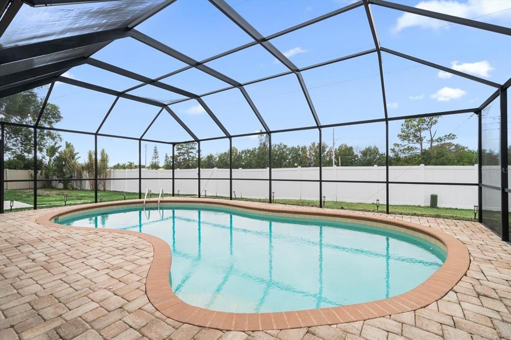 For Sale: $675,000 (3 beds, 2 baths, 1639 Square Feet)