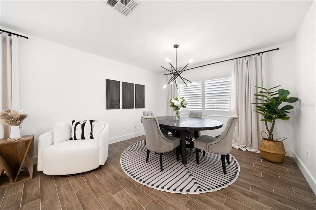 For Sale: $675,000 (3 beds, 2 baths, 1639 Square Feet)