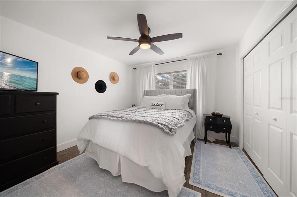 For Sale: $675,000 (3 beds, 2 baths, 1639 Square Feet)