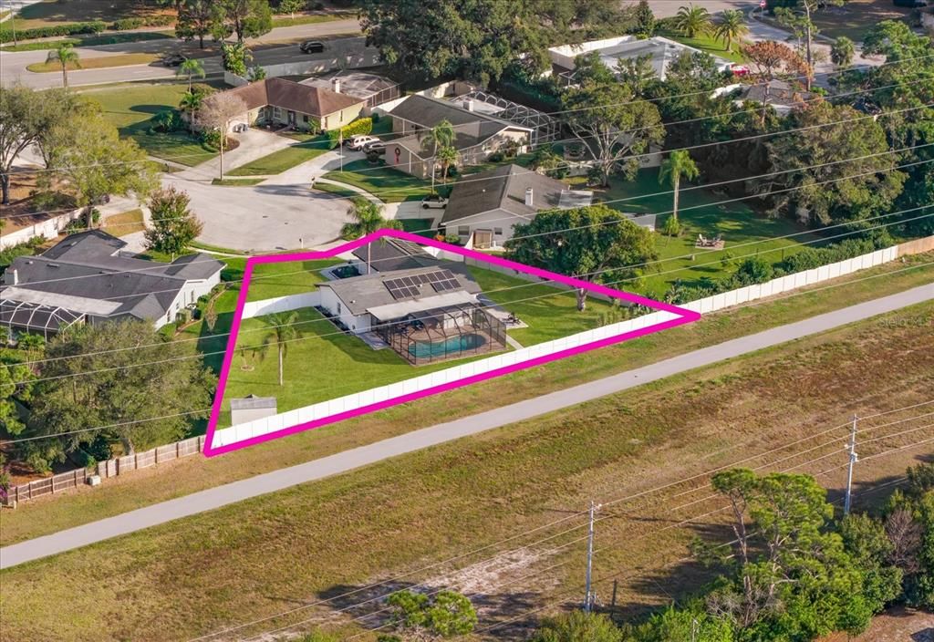 For Sale: $675,000 (3 beds, 2 baths, 1639 Square Feet)