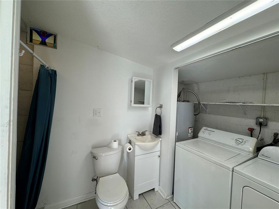 出租: $1,600 (2 贝兹, 2 浴室, 1544 平方英尺)