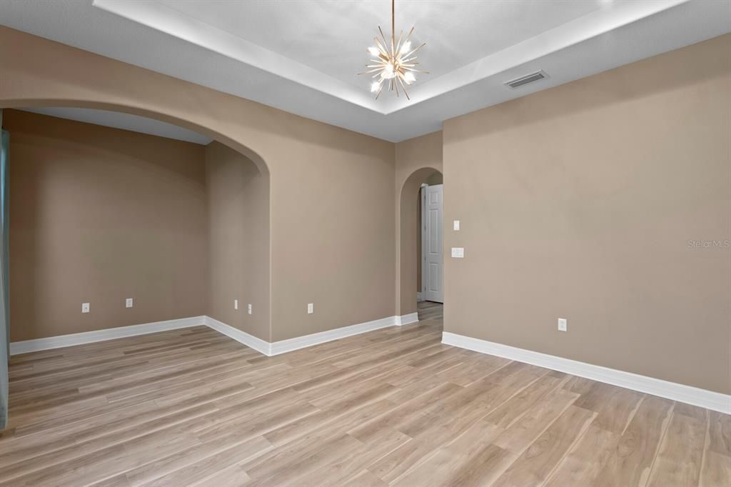 На продажу: $435,000 (3 спален, 2 ванн, 1861 Квадратных фут)