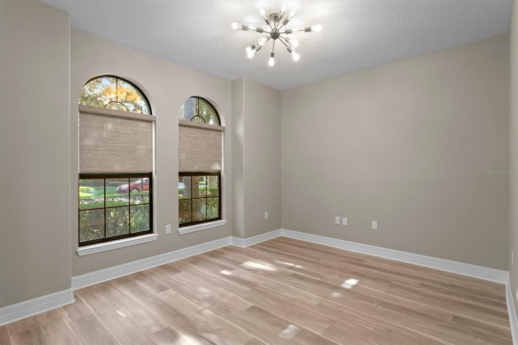 На продажу: $435,000 (3 спален, 2 ванн, 1861 Квадратных фут)