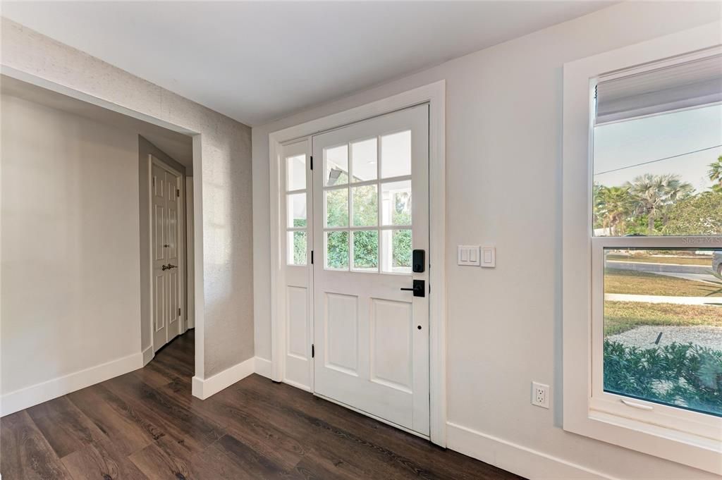 На продажу: $739,500 (3 спален, 2 ванн, 1887 Квадратных фут)