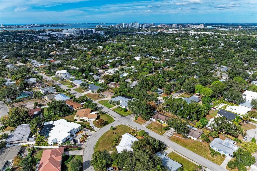 На продажу: $739,500 (3 спален, 2 ванн, 1887 Квадратных фут)