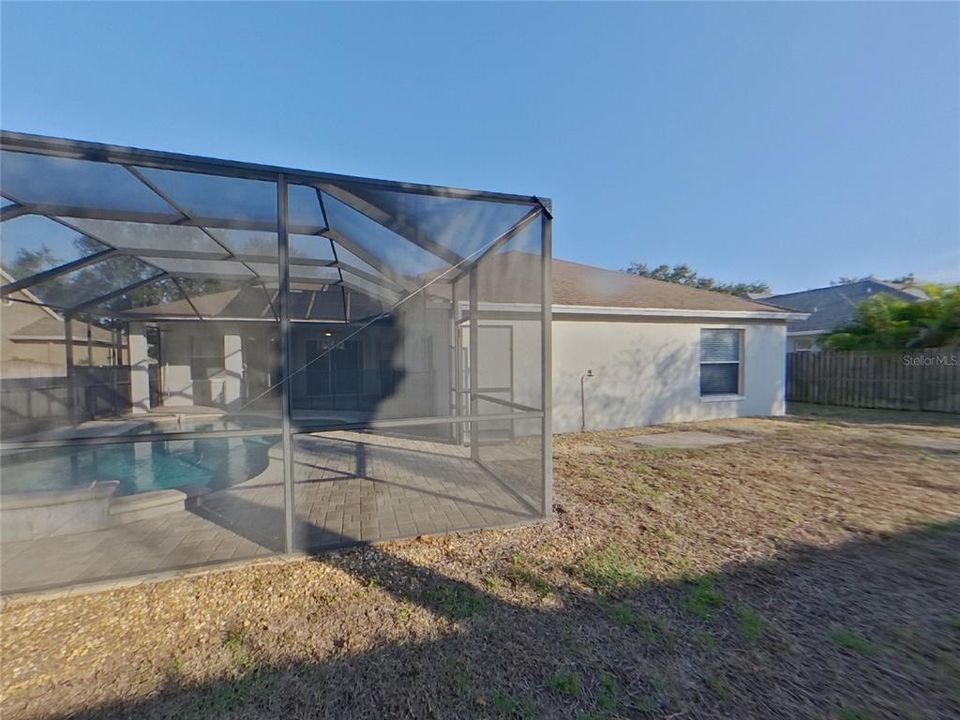 出租: $3,039 (4 贝兹, 3 浴室, 2277 平方英尺)