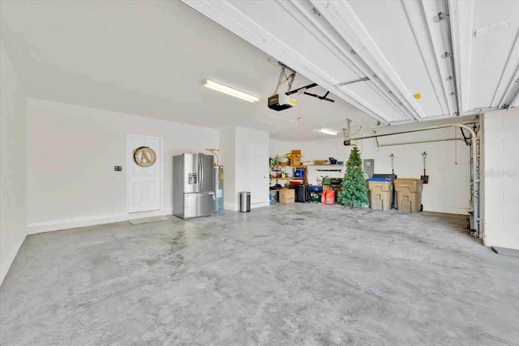 For Sale: $368,000 (3 beds, 2 baths, 1920 Square Feet)