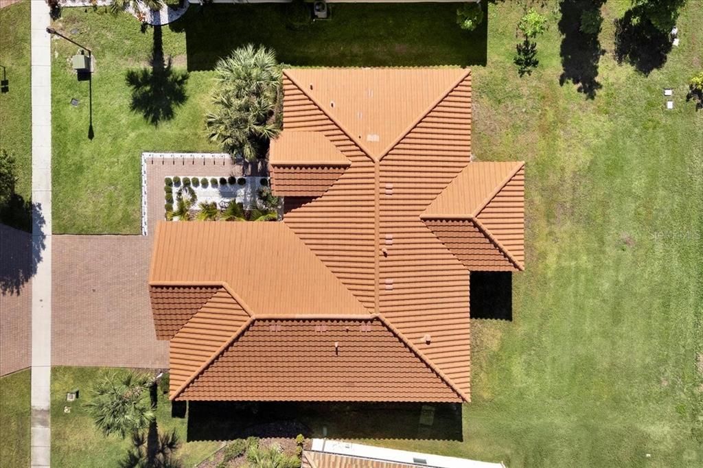 For Sale: $368,000 (3 beds, 2 baths, 1920 Square Feet)