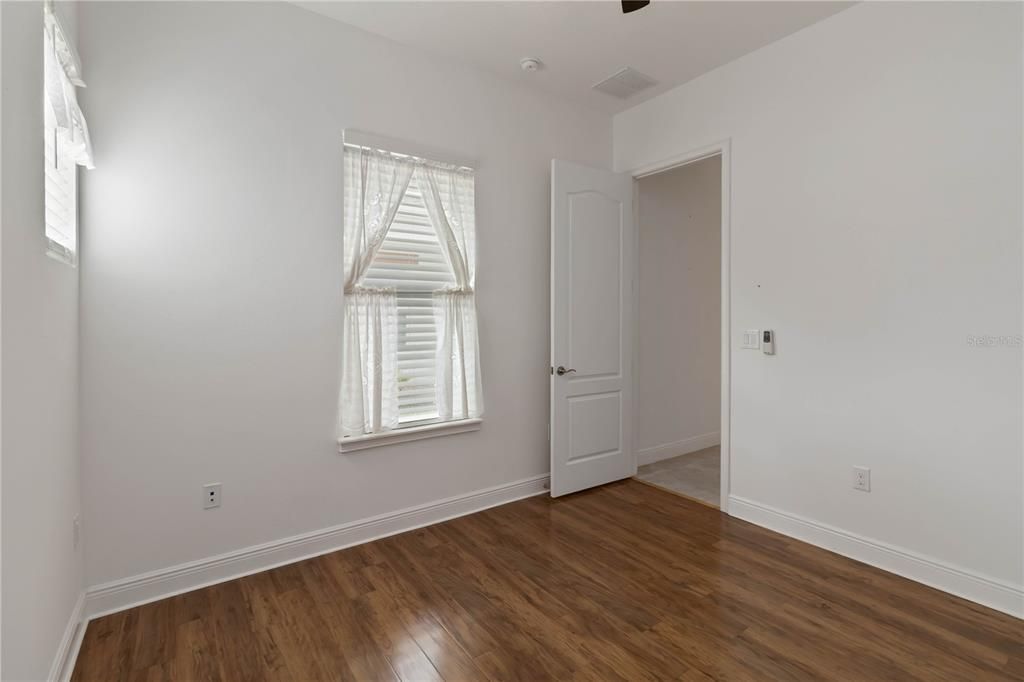 For Rent: $2,000 (2 beds, 2 baths, 1346 Square Feet)
