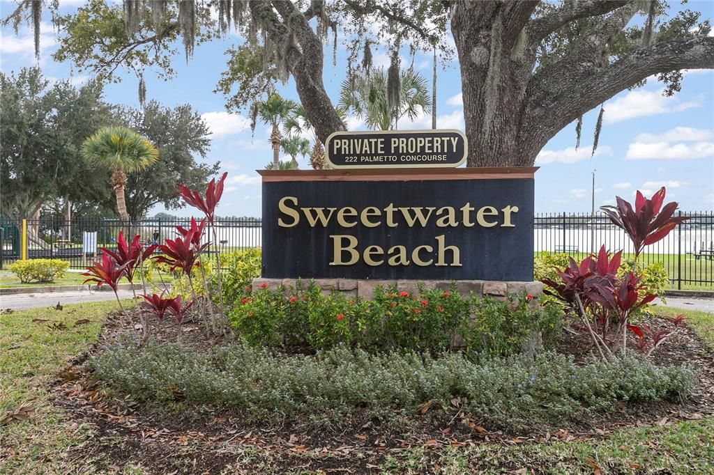 Active With Contract: $649,900 (4 beds, 2 baths, 2279 Square Feet)