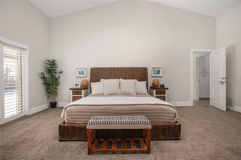 Active With Contract: $649,900 (4 beds, 2 baths, 2279 Square Feet)