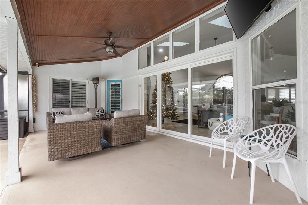 Active With Contract: $649,900 (4 beds, 2 baths, 2279 Square Feet)