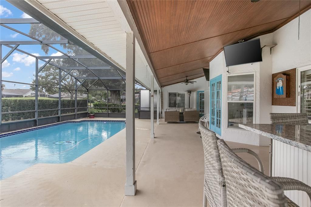 Active With Contract: $649,900 (4 beds, 2 baths, 2279 Square Feet)