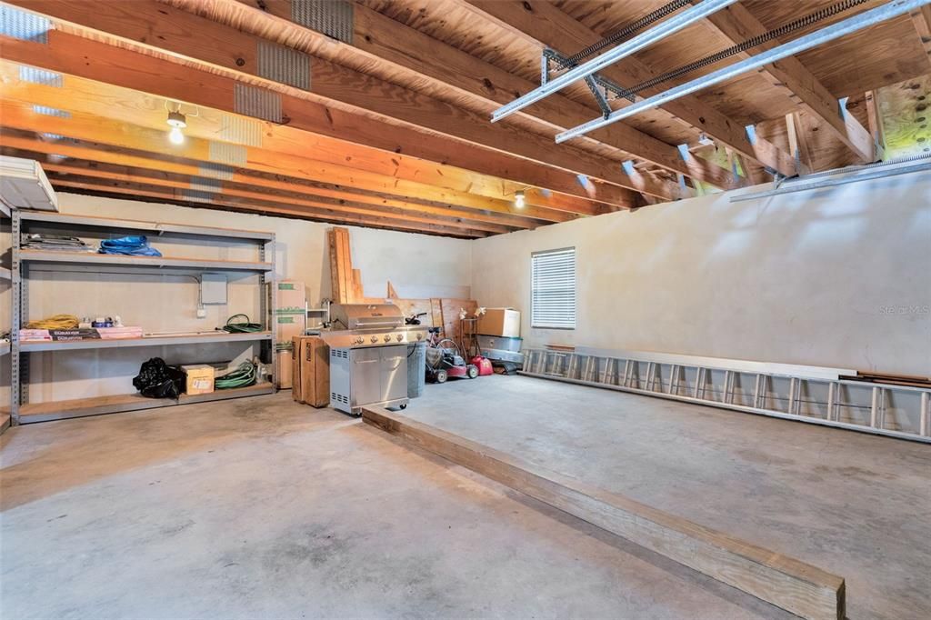 For Sale: $297,500 (2 beds, 2 baths, 1382 Square Feet)