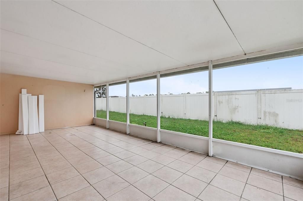 На продажу: $325,000 (3 спален, 2 ванн, 1552 Квадратных фут)