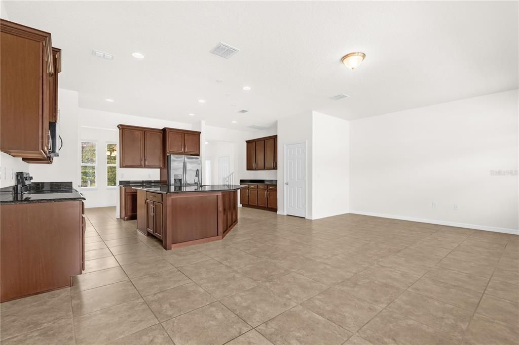 For Sale: $429,000 (3 beds, 2 baths, 1851 Square Feet)