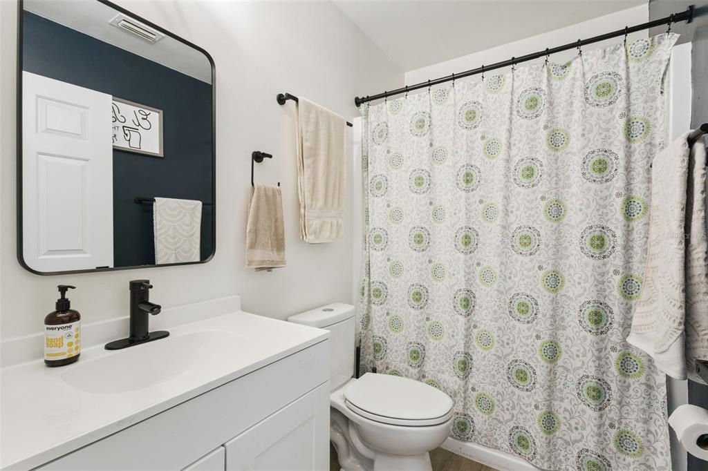 For Sale: $389,000 (3 beds, 2 baths, 1311 Square Feet)