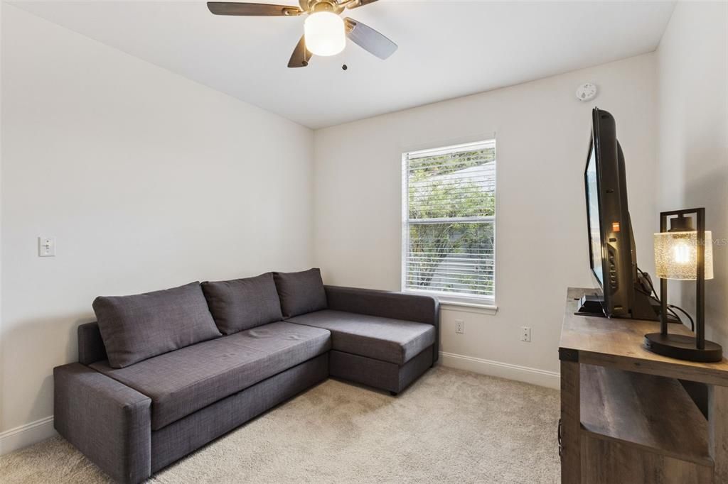 For Sale: $389,000 (3 beds, 2 baths, 1311 Square Feet)