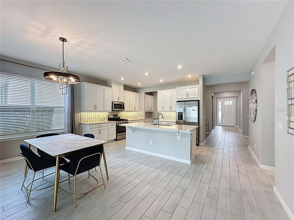 На продажу: $534,900 (4 спален, 3 ванн, 2399 Квадратных фут)