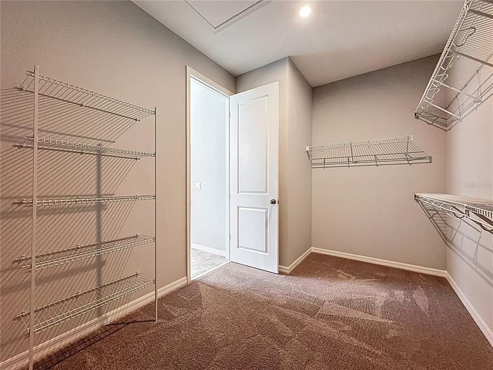 На продажу: $534,900 (4 спален, 3 ванн, 2399 Квадратных фут)