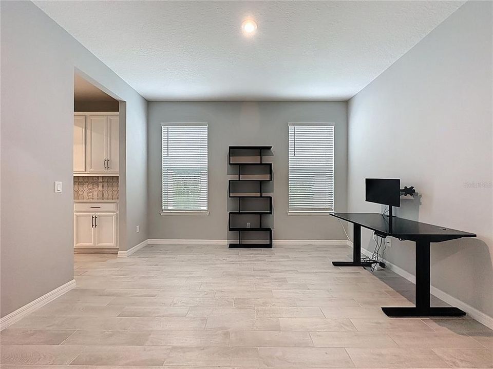 На продажу: $534,900 (4 спален, 3 ванн, 2399 Квадратных фут)