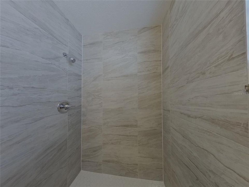 出租: $2,879 (2 贝兹, 2 浴室, 1336 平方英尺)