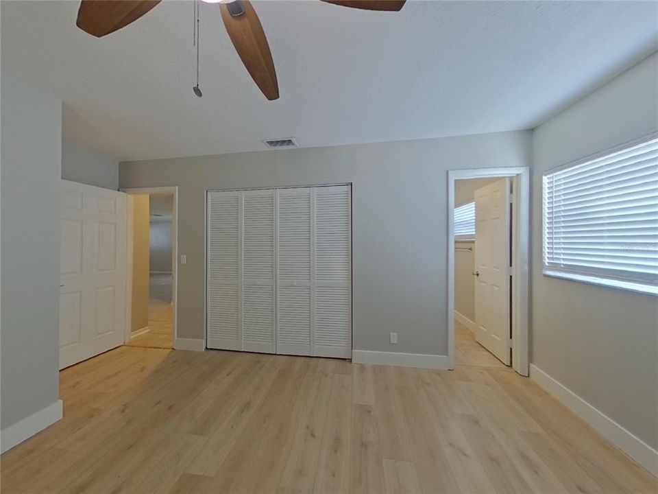 出租: $2,879 (2 贝兹, 2 浴室, 1336 平方英尺)