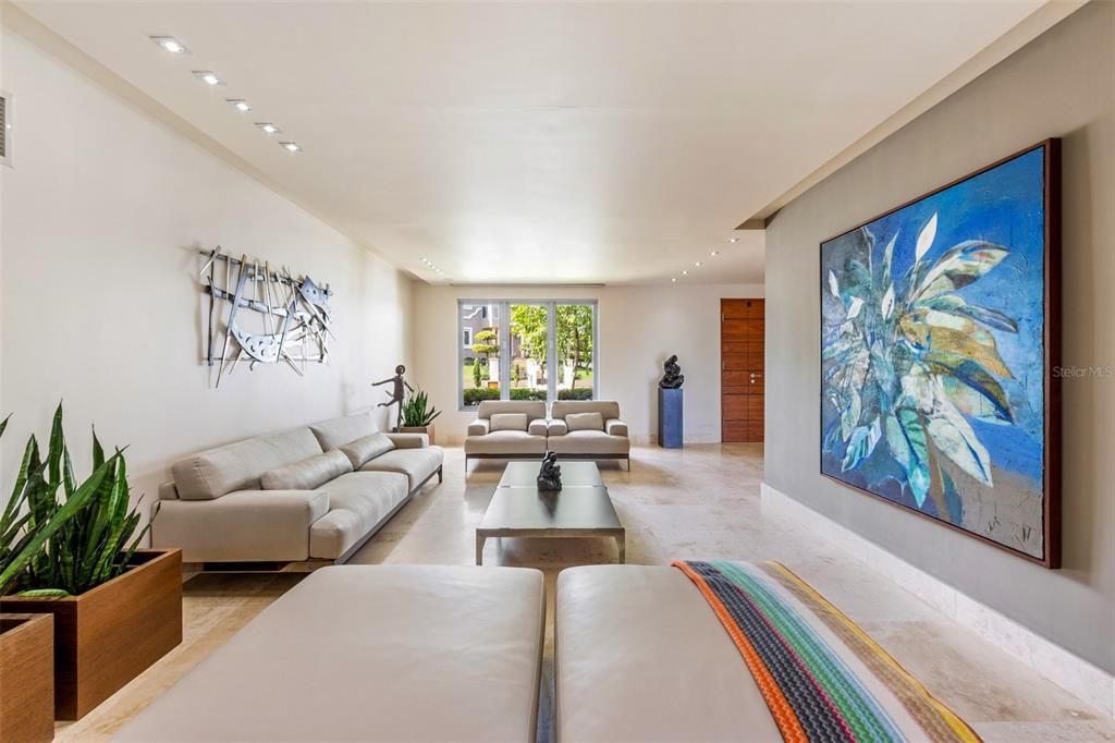 На продажу: $3,100,000 (4 спален, 3 ванн, 4648 Квадратных фут)