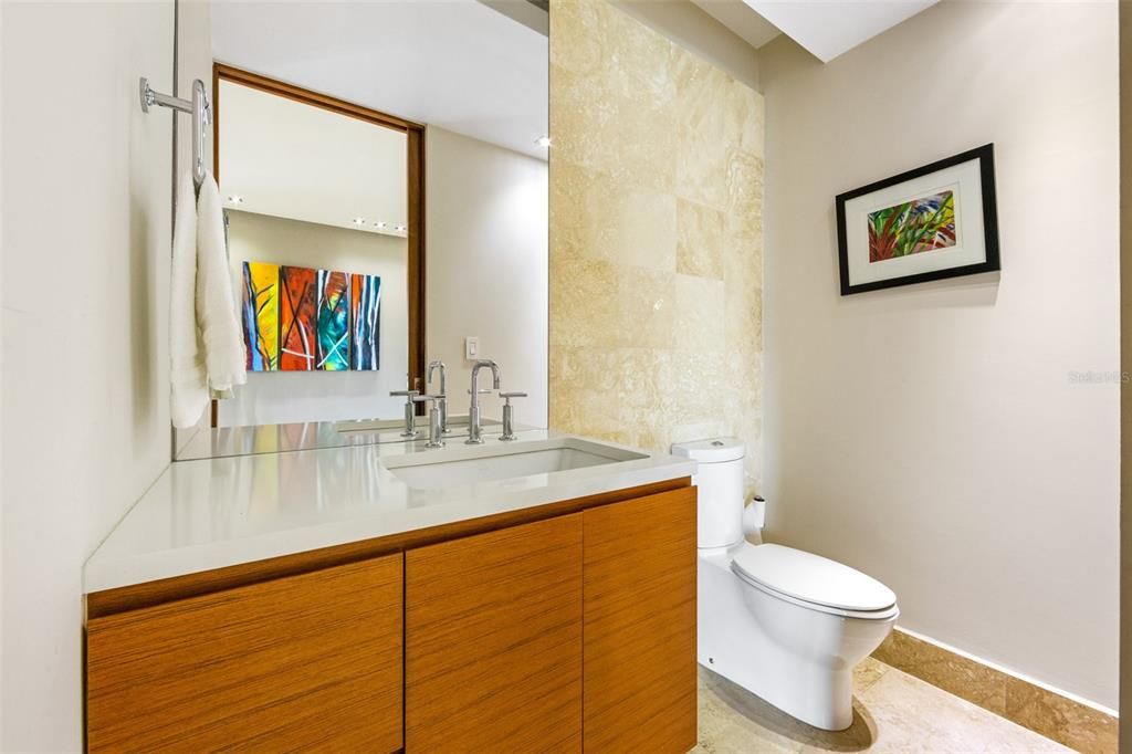 На продажу: $3,100,000 (4 спален, 3 ванн, 4648 Квадратных фут)