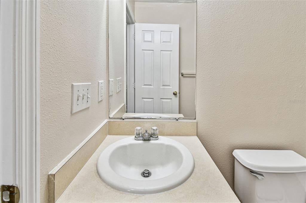 待售: $370,000 (3 贝兹, 2 浴室, 1712 平方英尺)